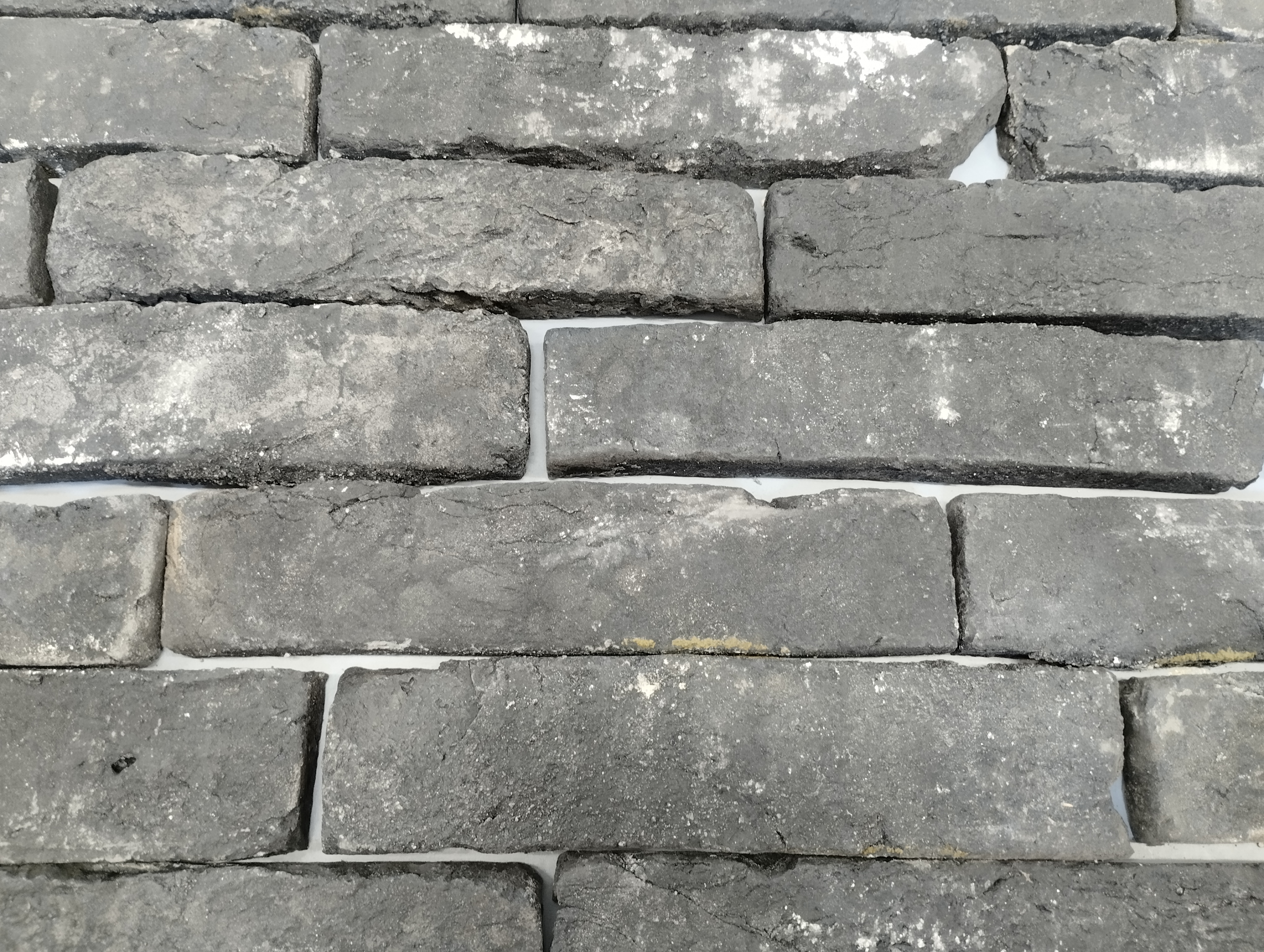 Dekoatiivkivi OLD must